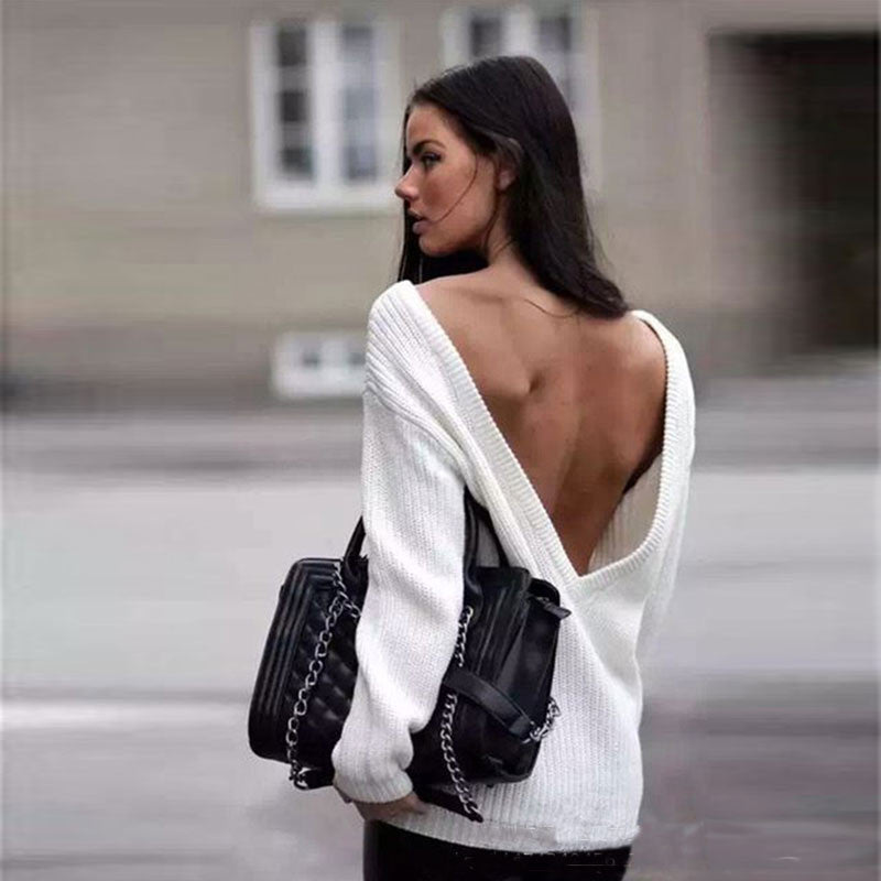 White 2025 backless sweater