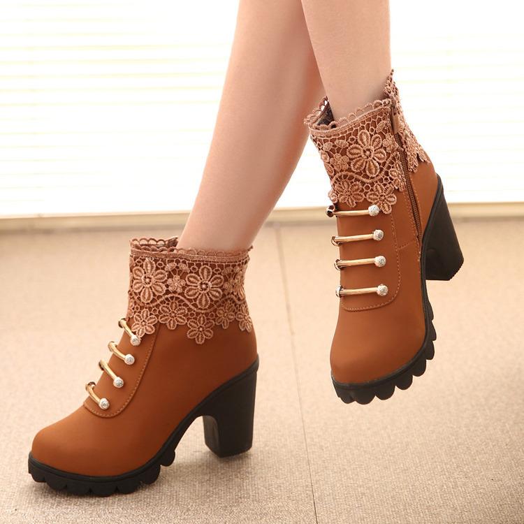 Beads Lace Decorate Chunky Heel Side Zipper Short Boots