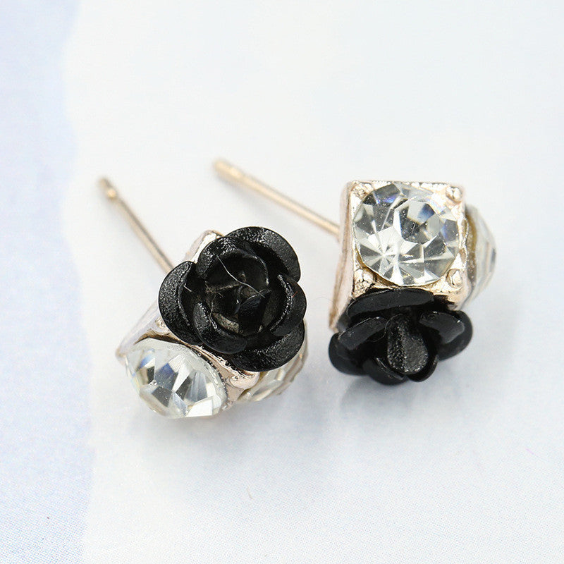 Ceramic Roses Diamond Earring