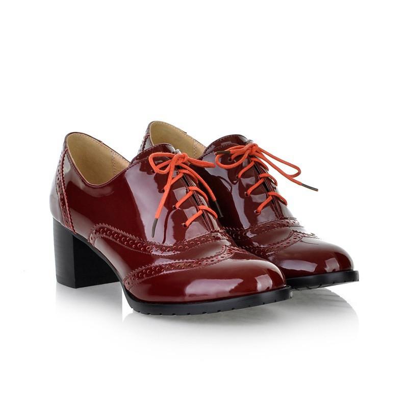 Lace Hollow Out Patent Leather Oxford Shoes