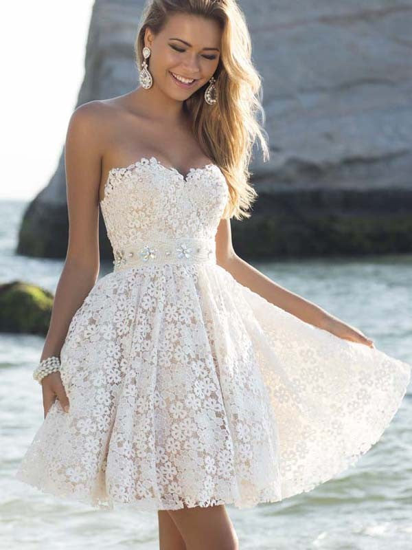Sexy Strapless Floral Lace A-Line Pleated Short Bridesmaid Dress