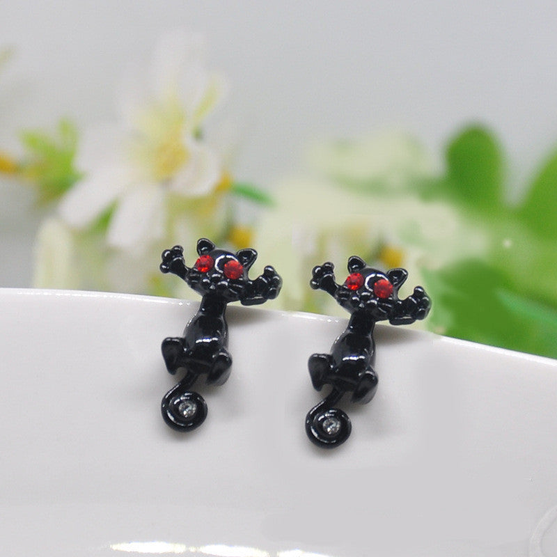 Creative Lovely Cat Stud Earrings